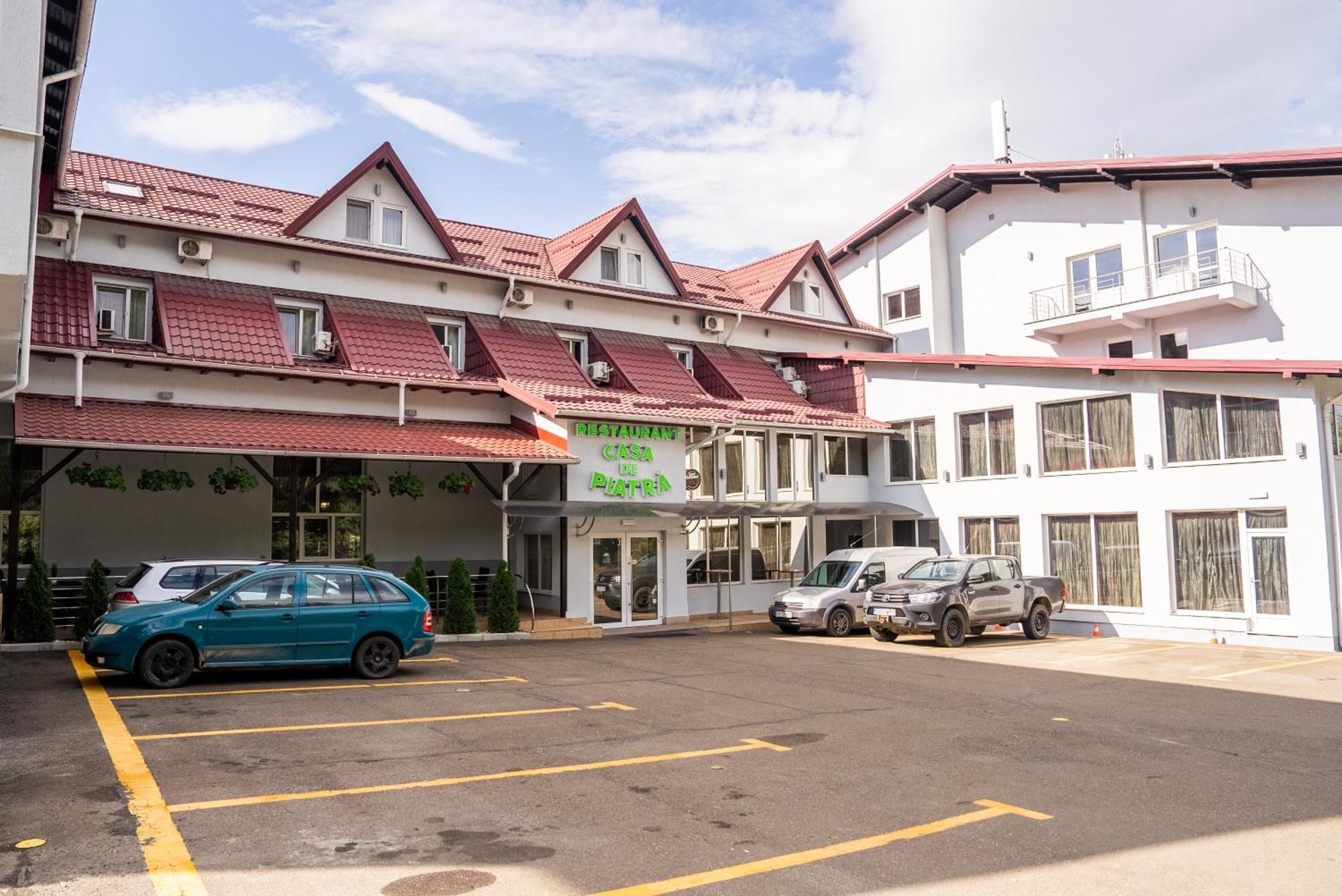 Hotel Casa De Piatra Șcheia Kültér fotó